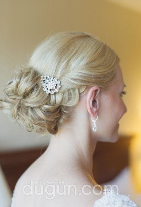 Tokalı Topuz Modeli