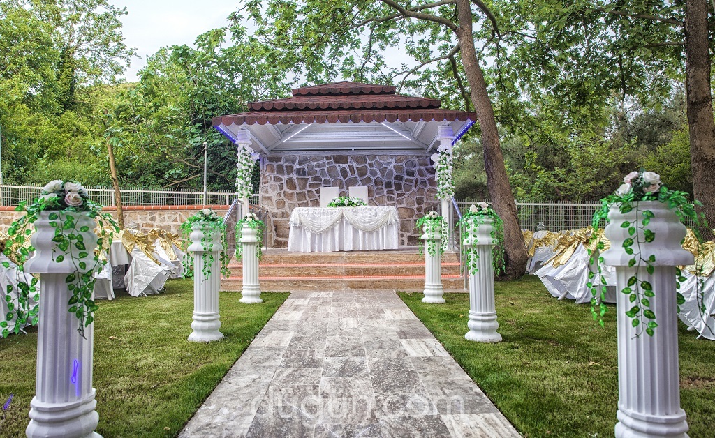 Narlıbahçe Kır Düğün Tesisleri