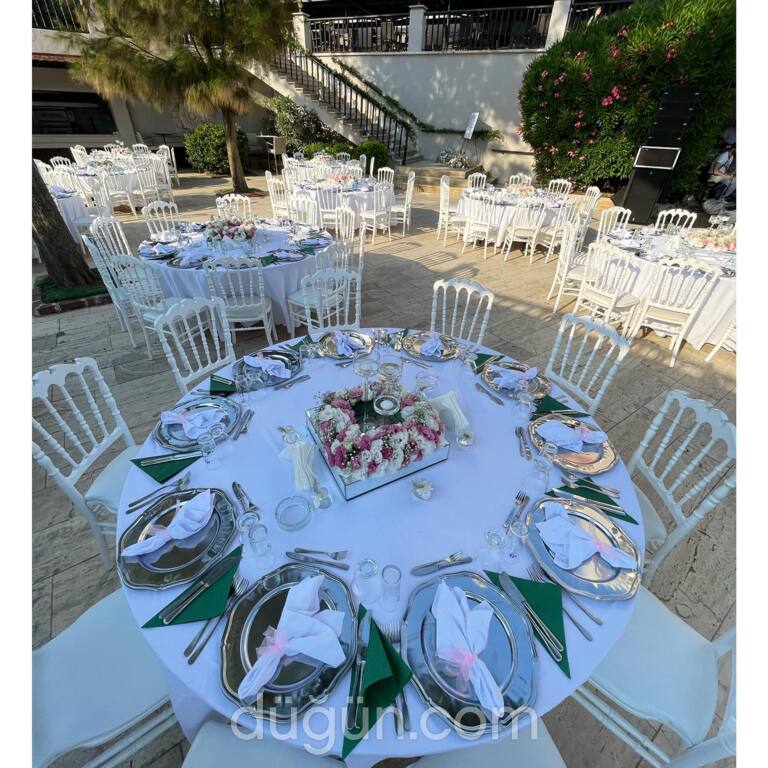 Tusan Beach Club