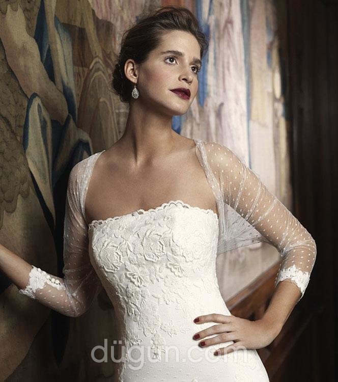 İşlemeli Gelinlik Modeli