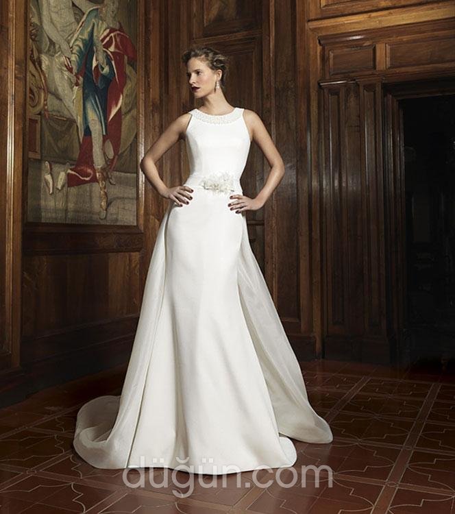 Saten Gelinlik Modeli