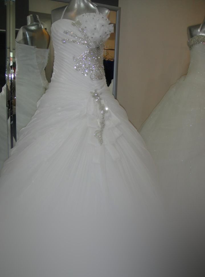 Sinem Gelinlik Moda Evi