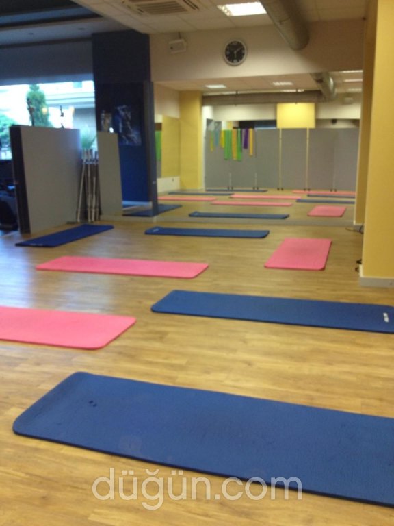 CES Dans ve Spor Stüdyosu