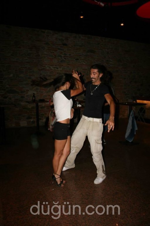 Zeki Uyanık Dance Academy