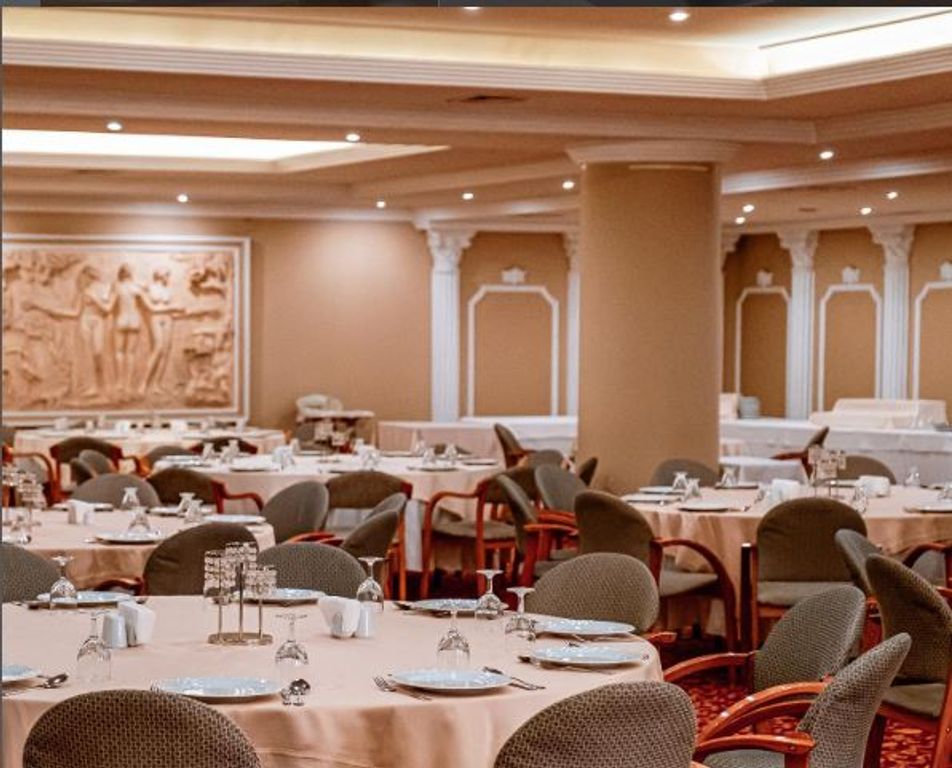 Hotel Eken Prestige