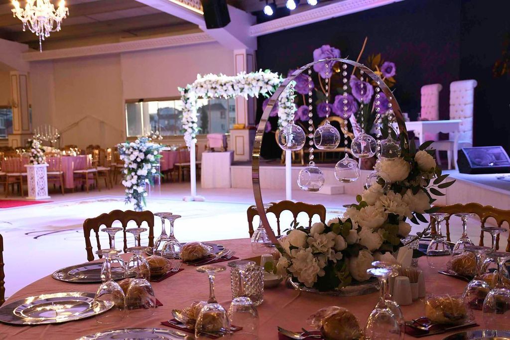 Altıntaşlar Düğün ve Toplantı Salonu