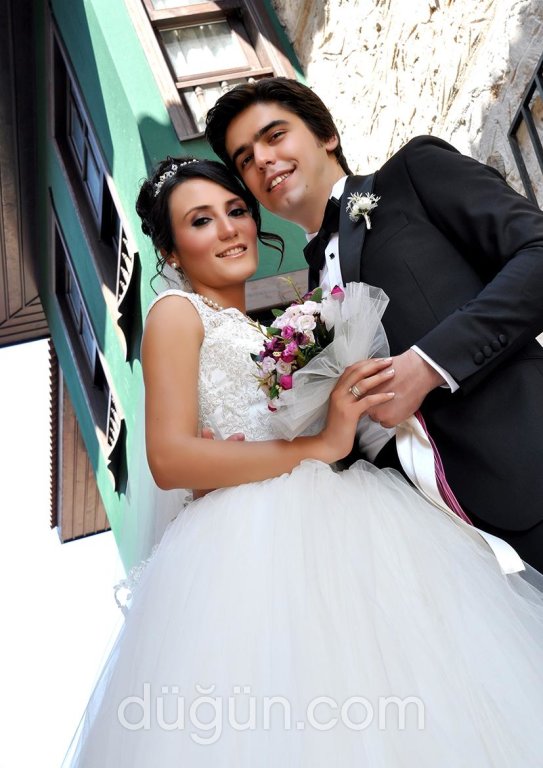 Saray Fotoğraf ve Reklam