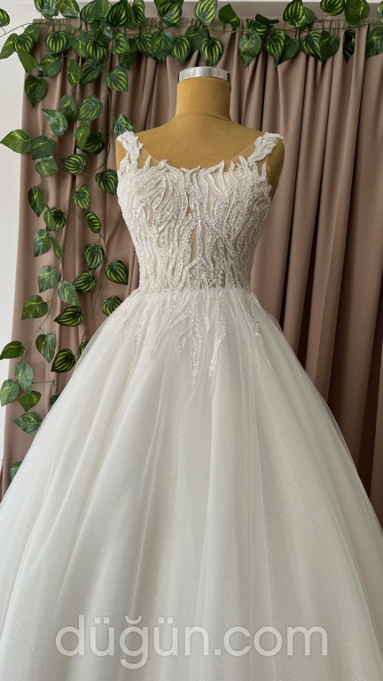 İstanbul Gelinlik ve Moda Evi
