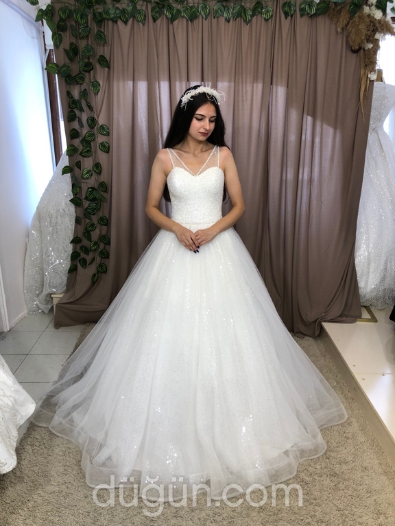 İstanbul Gelinlik ve Moda Evi