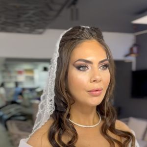 Esat Kuaför
