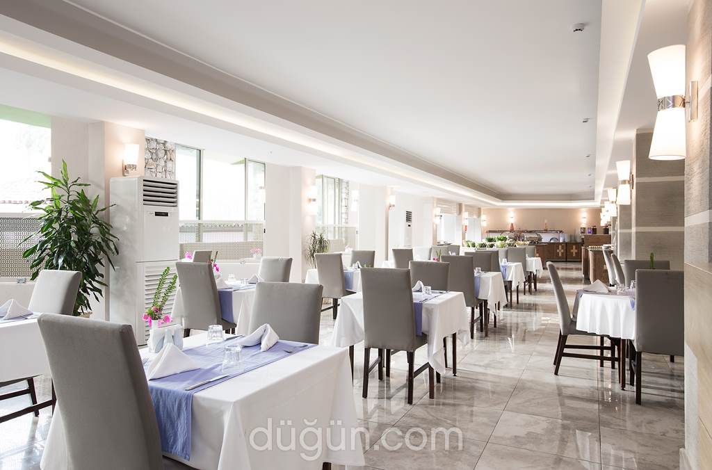 Martı La Perla Hotel