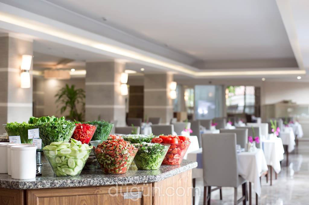 Martı La Perla Hotel