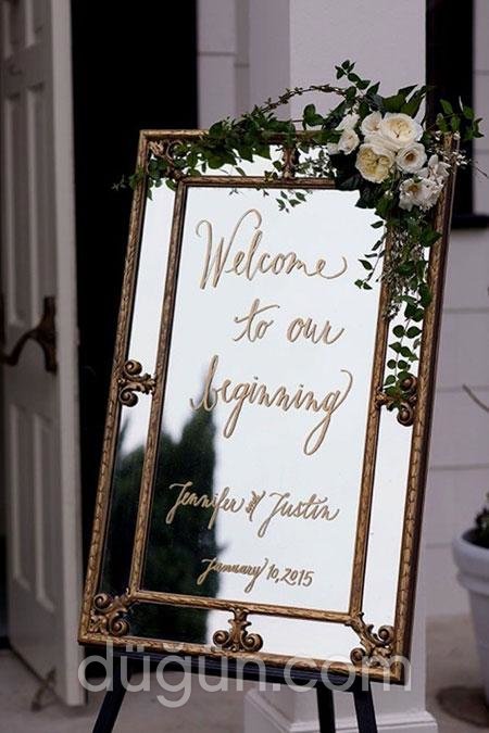 Aynalı Karşılama Tabelası