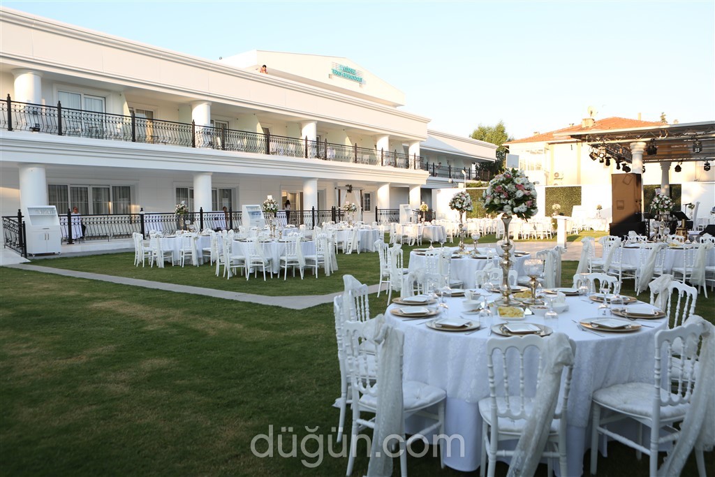 VE Hotels Karşıyaka