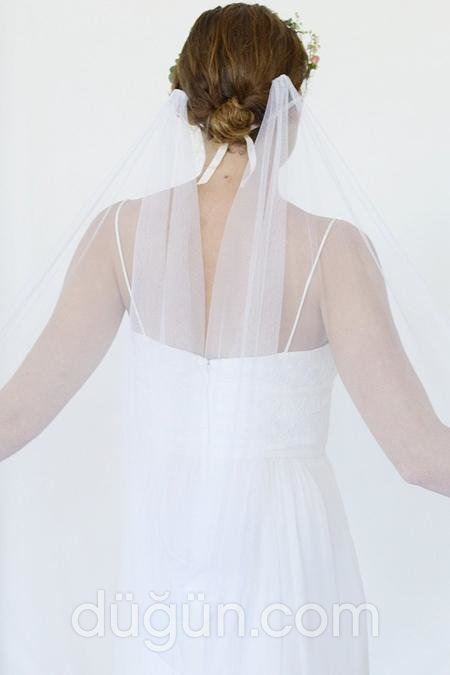 Duvaklı Sade Topuz Modeli