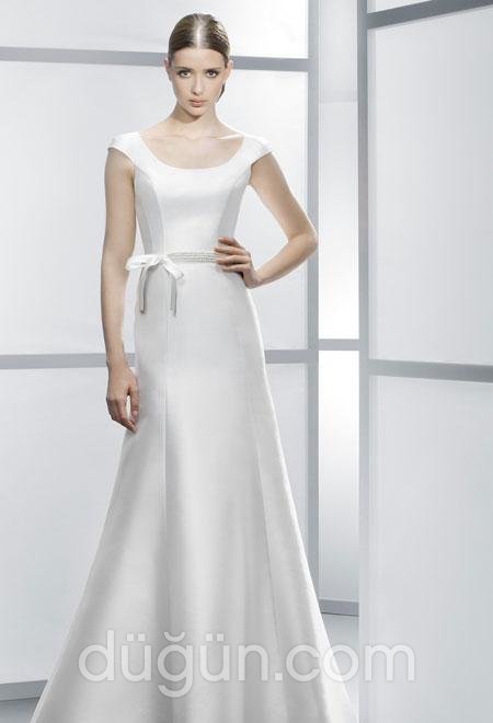 Saten Gelinlik Modeli