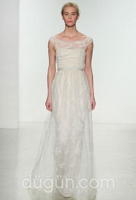 Kayık Yaka Gelinlik