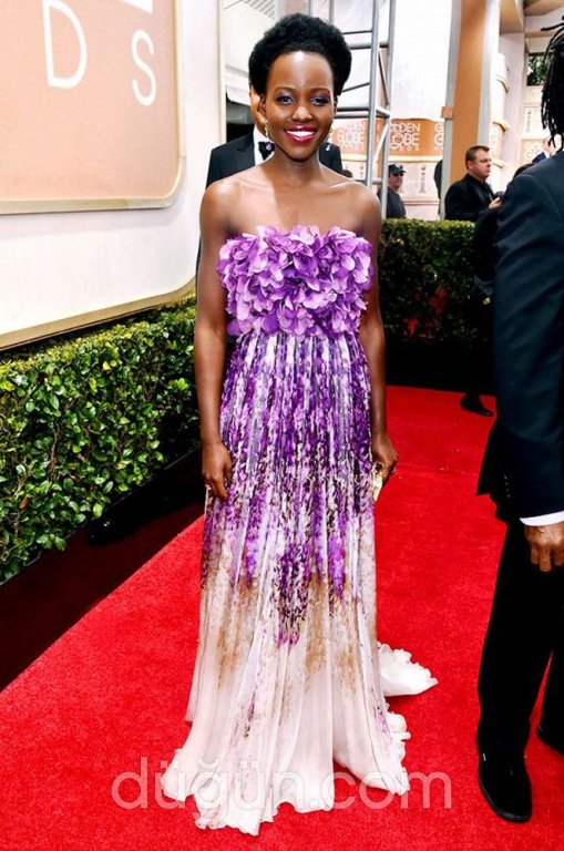 İpek Nişanlık Modeli