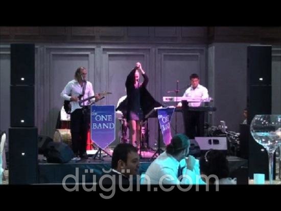 Nurzat & Esra Orkestrası