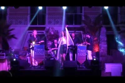 Nurzat & Esra Orkestrası