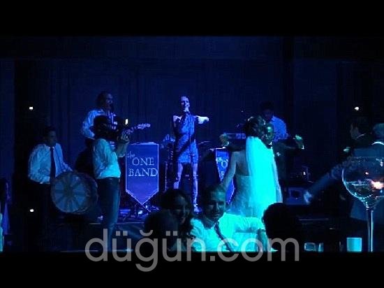 Nurzat & Esra Orkestrası