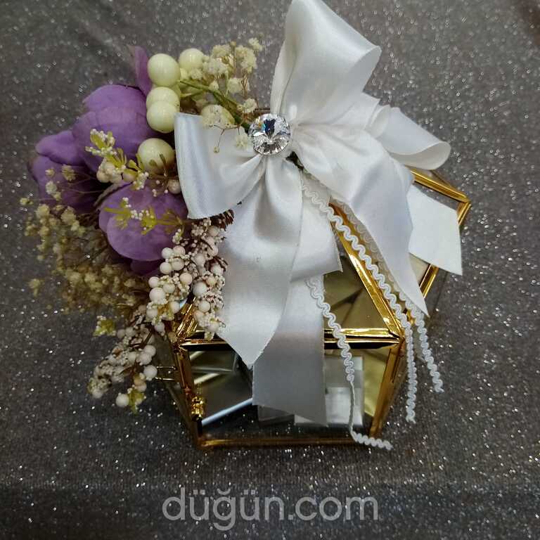 Kınalı Çikolata Evi