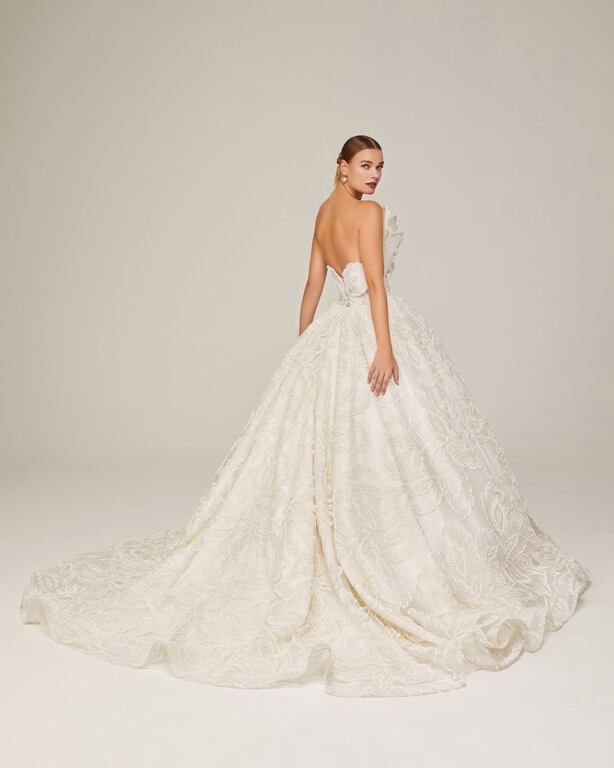 Mediha Cambaz Gelinlik Bursa