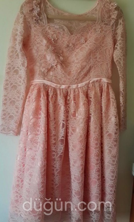 Ayşegül Moda Tasarım