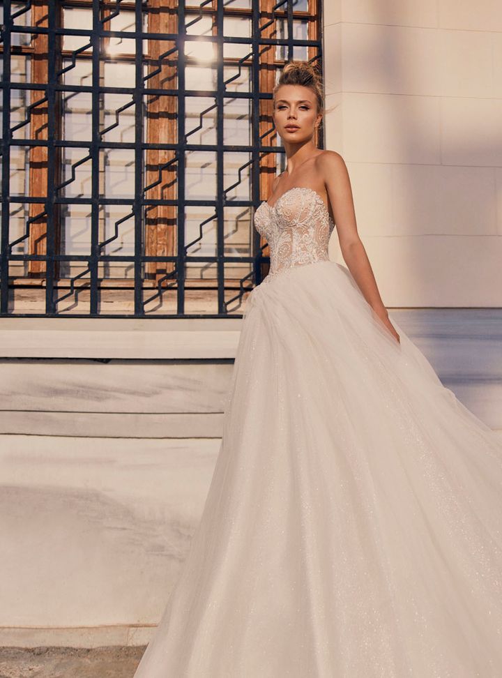 MBM 15 Prenses Kesim Straplez Göğüs Dekolteli Gelinlik