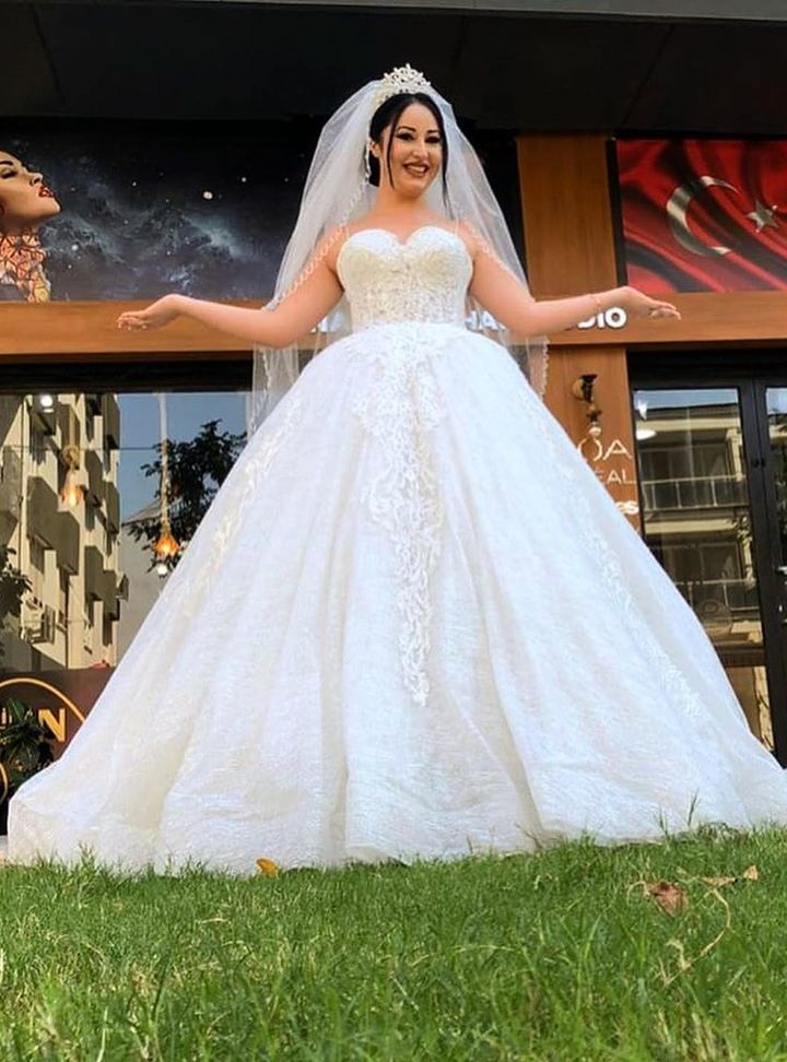 ESM 10 Prenses Kesim Straplez Romantik Gelinlik