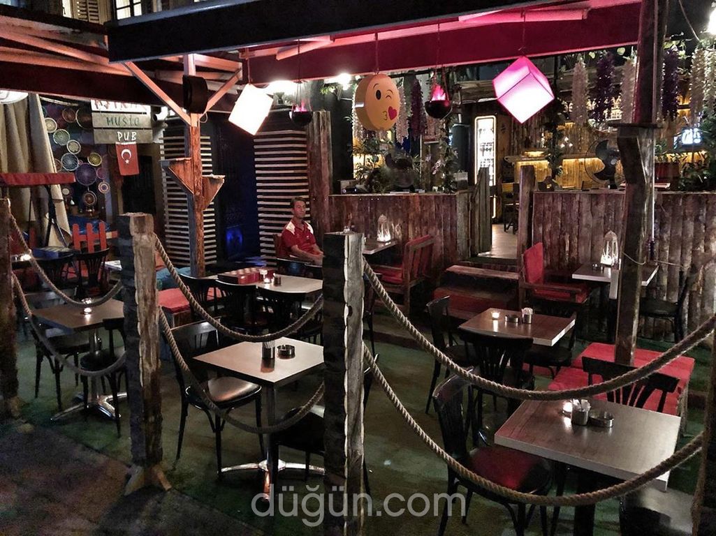 Aşikar Food Drink Music