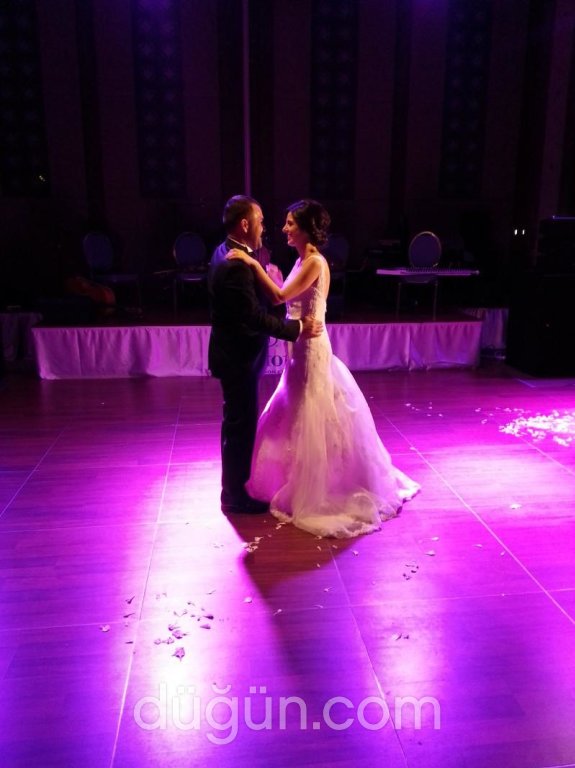 Tahir Özcan Ersöz Sanat Akademisi