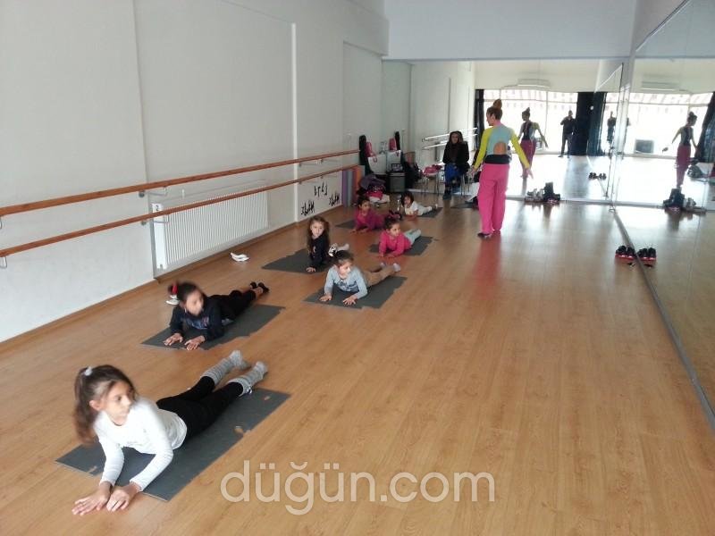 Tahir Özcan Ersöz Sanat Akademisi