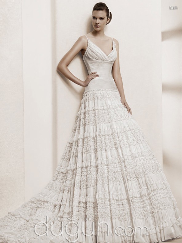 Fırfırlı Gelinlik