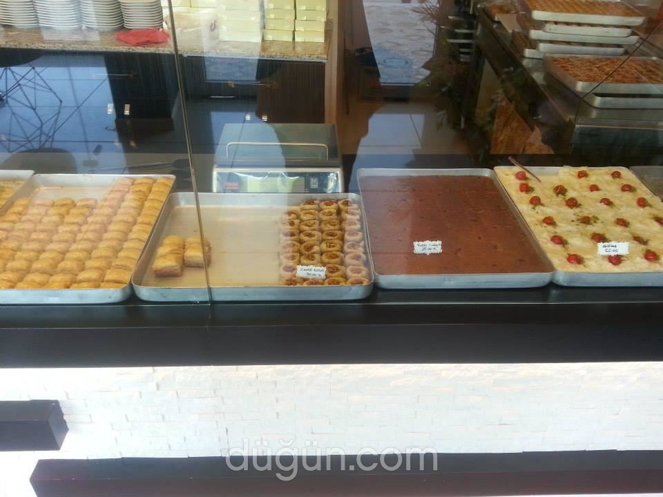 Bahar Sultan Düğün Pastası Edirne