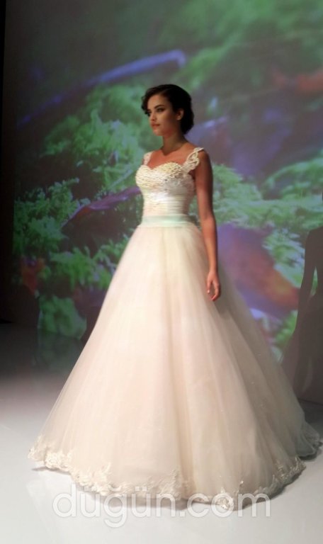 Büşra Gelinlik & Abiye