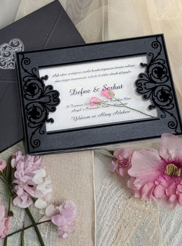 ERD-01-25 Altın Varaklı Davetiye