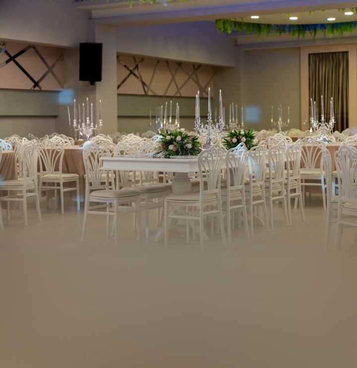 Salon 16