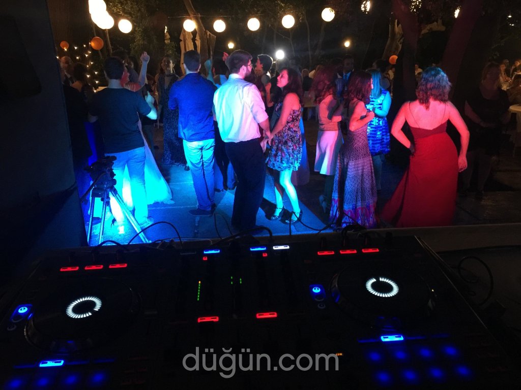 DJ Murat Yiğitbaşlar