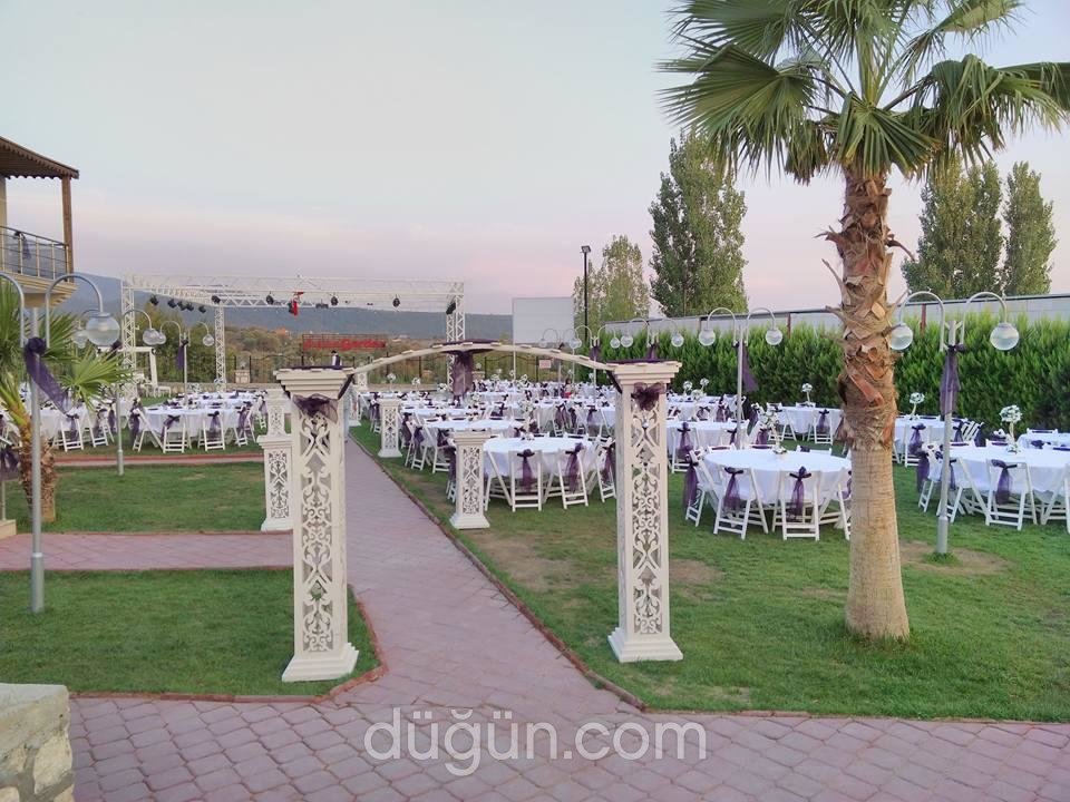 Hayalim Garden
