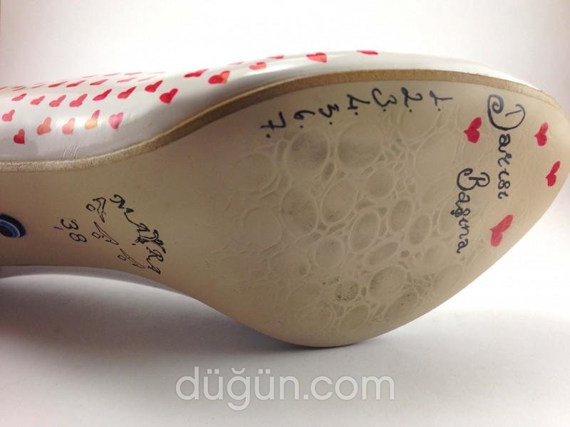 Ez Ayakkabı Diyarı