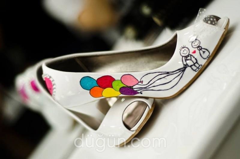 Ez Ayakkabı Diyarı