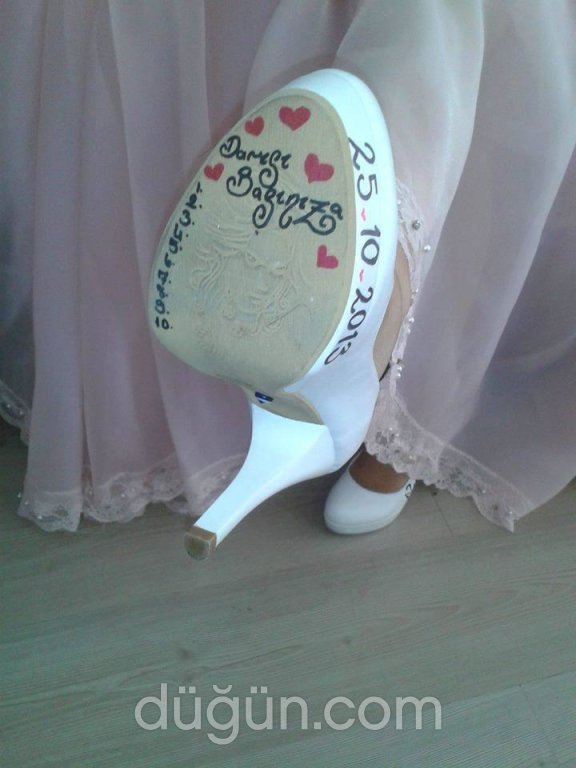 Ez Ayakkabı Diyarı