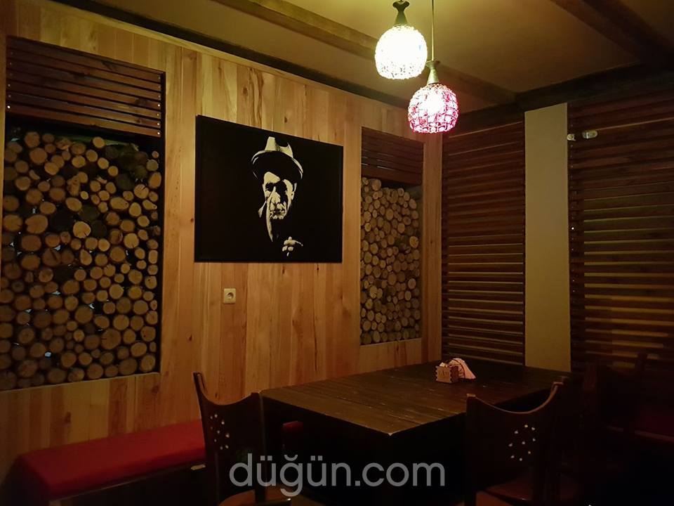 Çatı Cafe & Pub