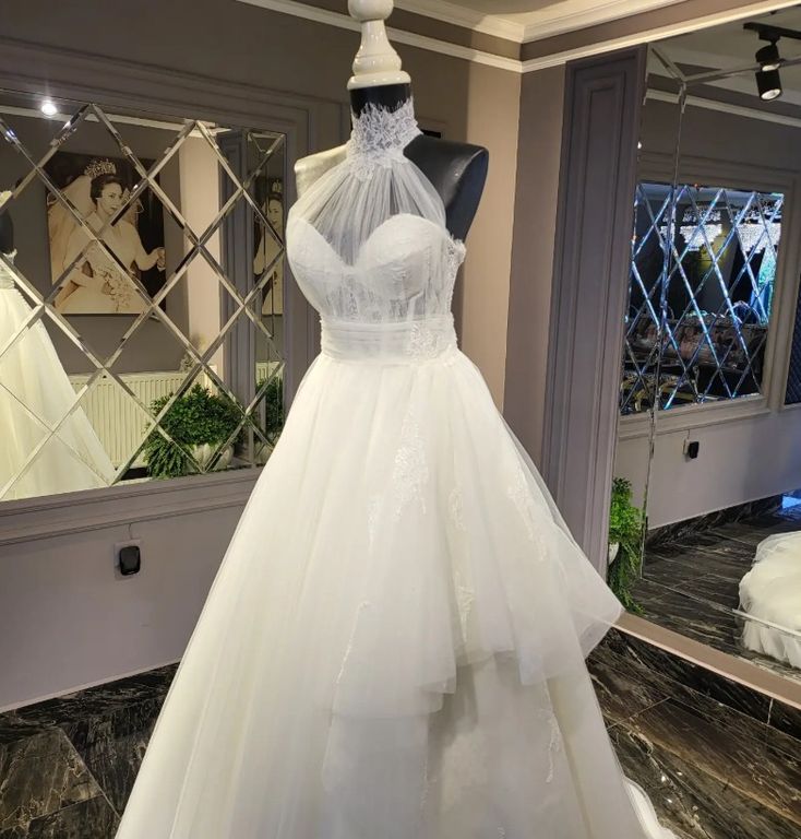 Ebru Moda Evi