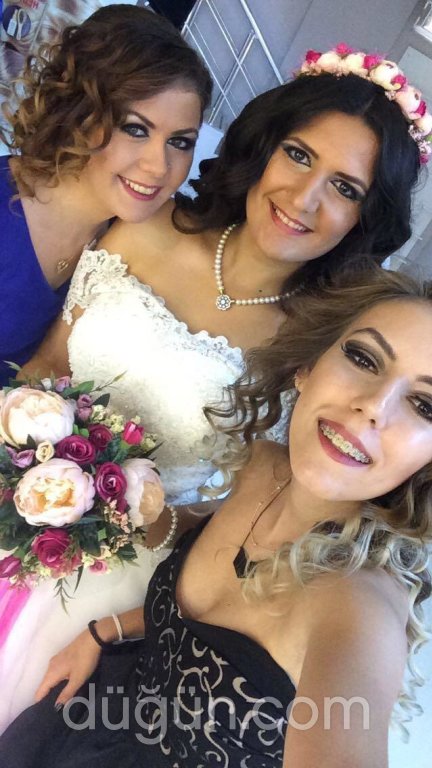 Ahmet Çelik Saç Tasarım