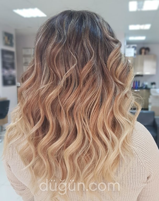 Ahmet Çelik Saç Tasarım