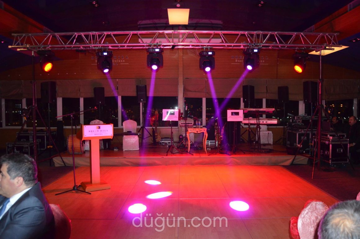 Zafer Ulusoy ve Yeditepe Orkestrası