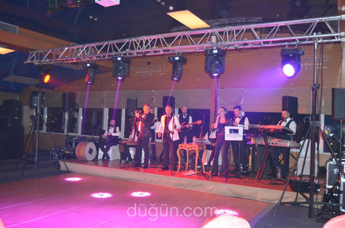 Zafer Ulusoy ve Yeditepe Orkestrası