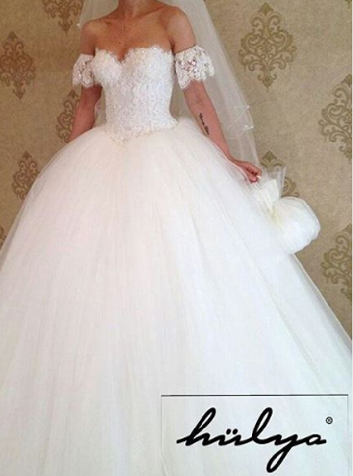 HKW 35 Prenses Kesim Straplez Romantik Gelinlik